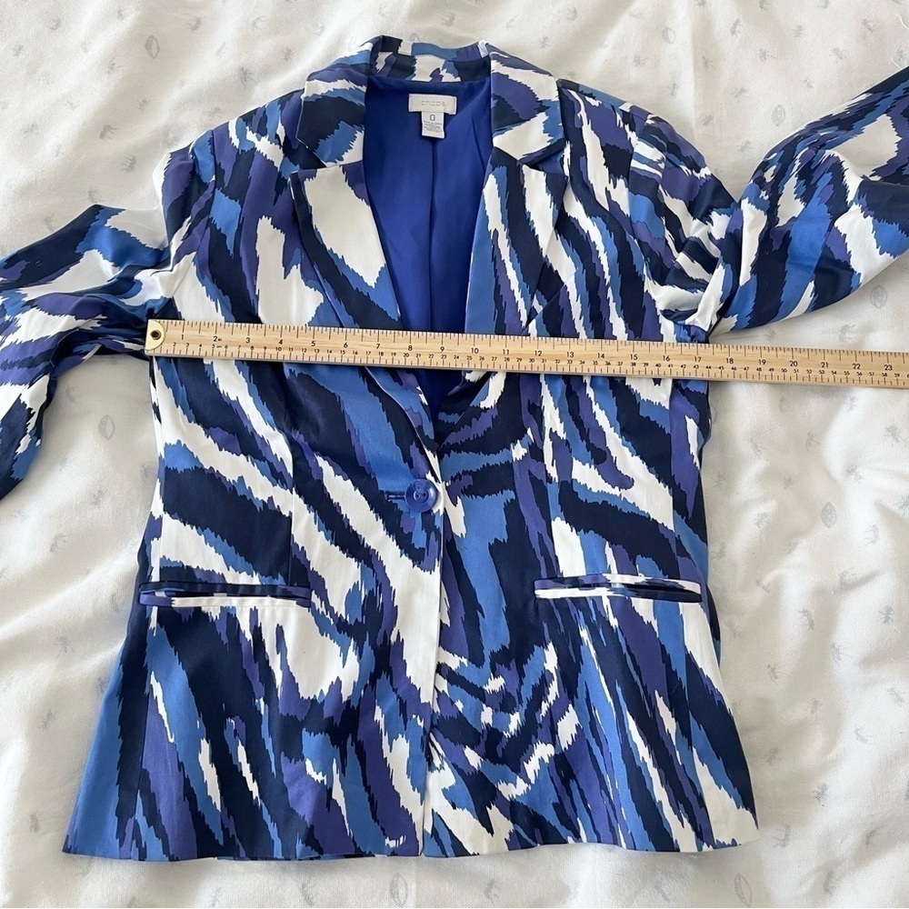 Chico’s Animal Print Blazer – Blue Purple Structured Statement Jacket, US Small - Picture 15 of 16